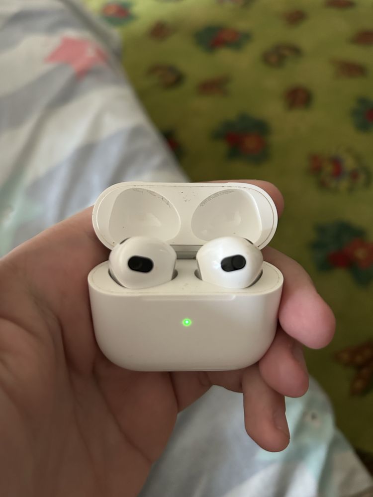 Наушники apple airpods 3 б.у