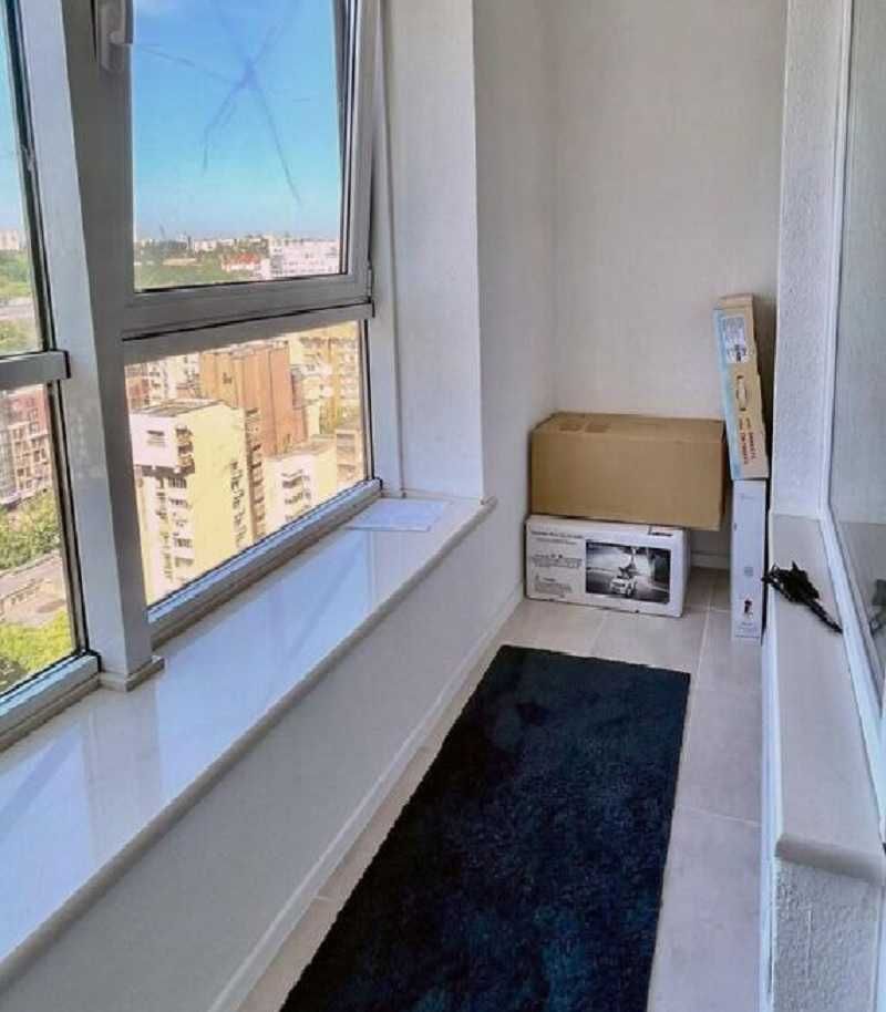 Продаю 2-3к. кв. у центрі Антоновича,109, генератор