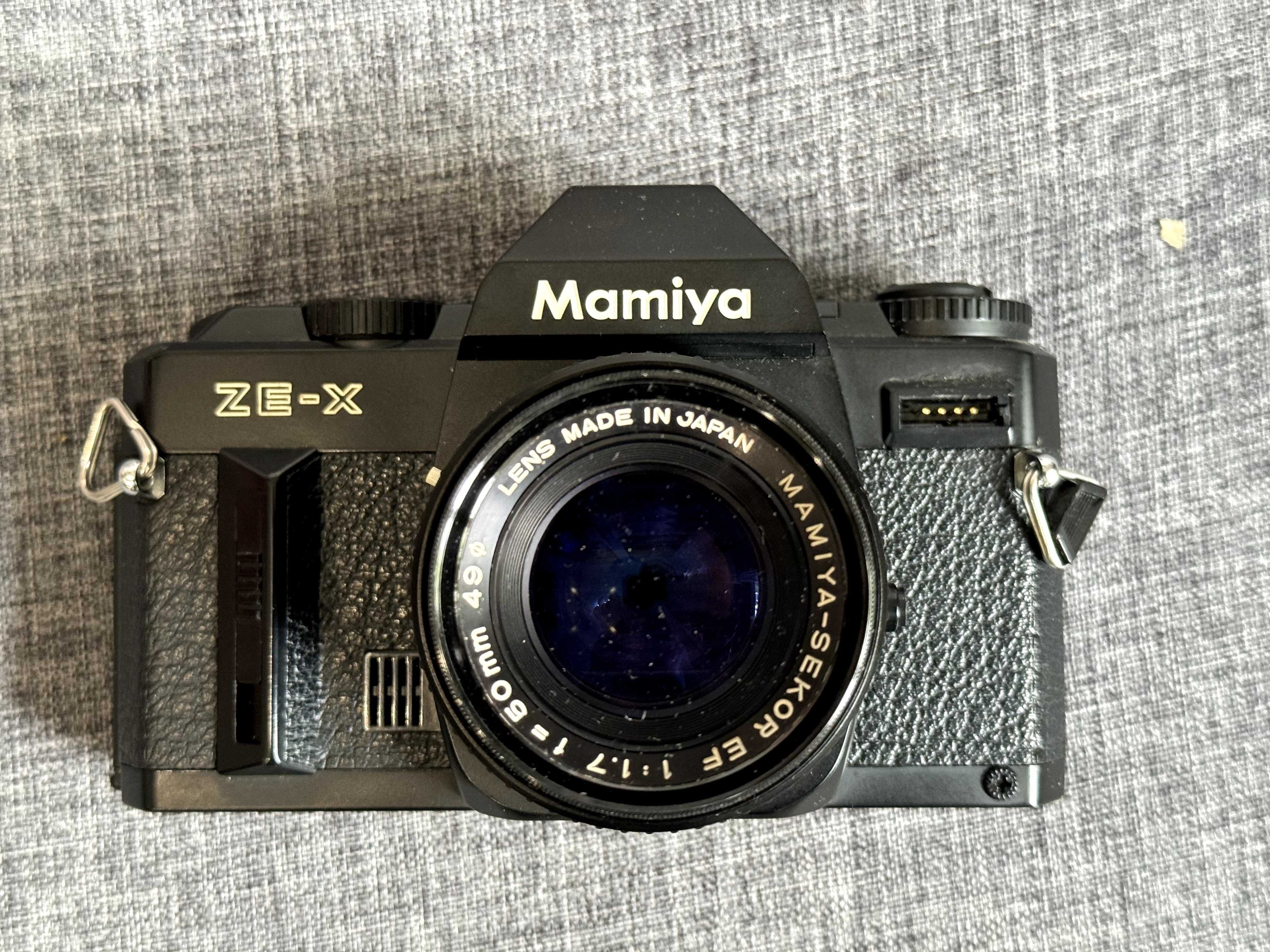 Плівкова камера Mamiya ZE-X + об'єктив Mamiya-sekor EF 50mm F1.7