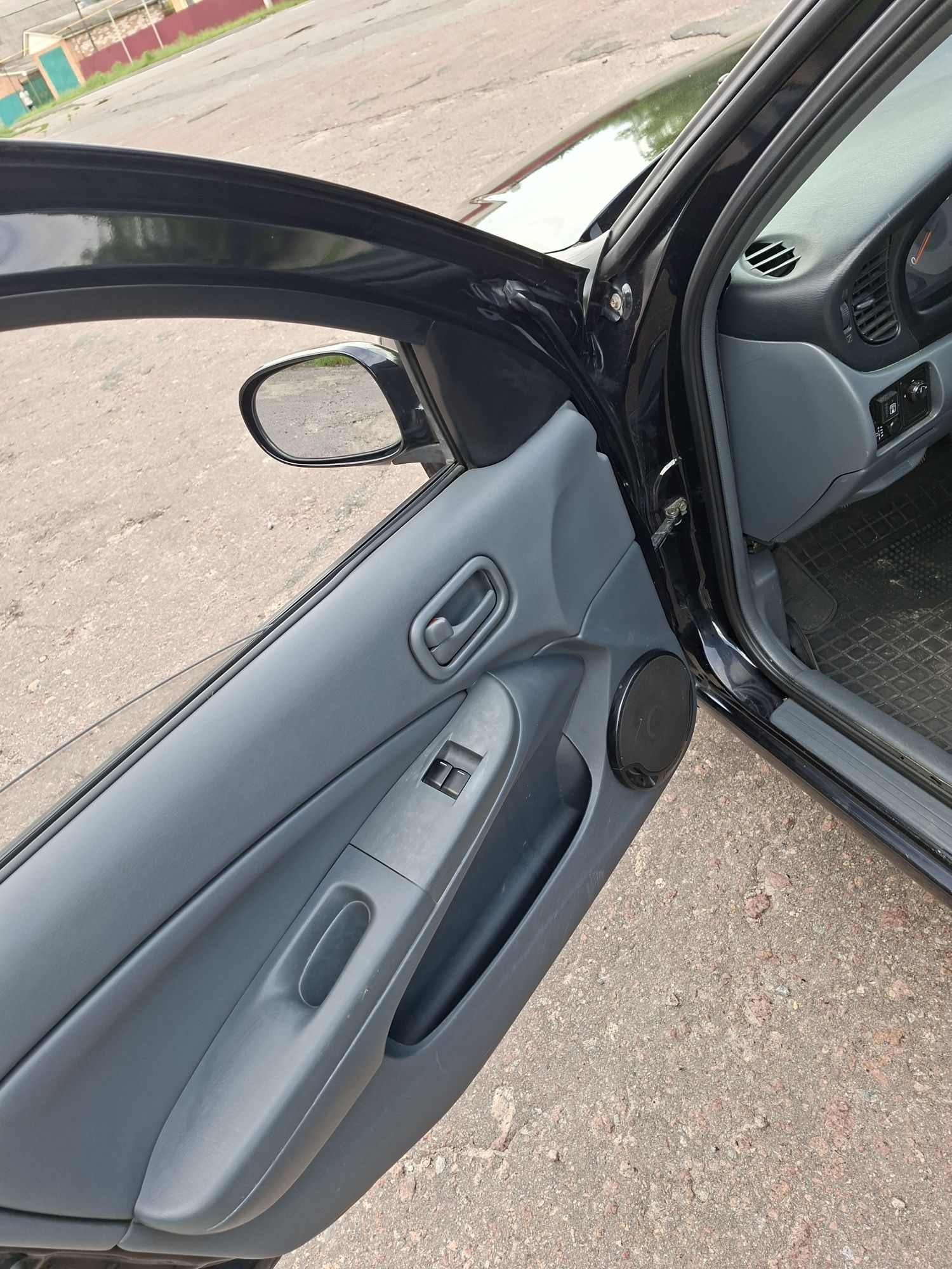 Продам NISSAN Clasik