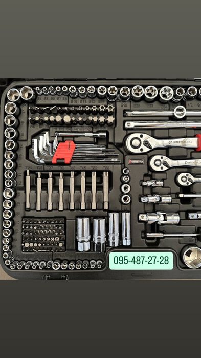 Набір інструментів на 233 од. INTERTOOL ET-8233 серия STORM Cr-V