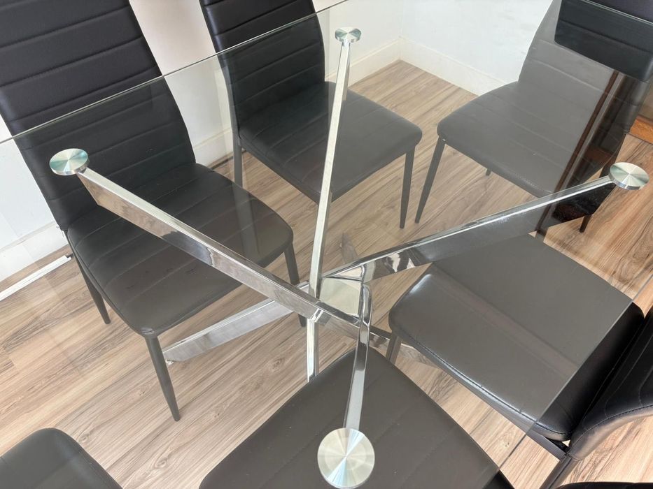 Mesa de vidro 180 X 90 com 6 cadeiras