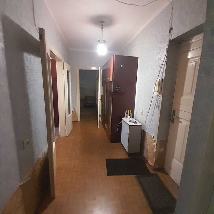 Аренда Кв 2р 65м Бальзака 51/34  1/10к  4- 6 мес хор/жилое 10000грв
