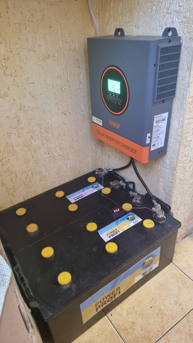 Гібридний інвертор Powmr 3.5 kw 24v + 2 АКБ  200Ah (4.8 кВт)