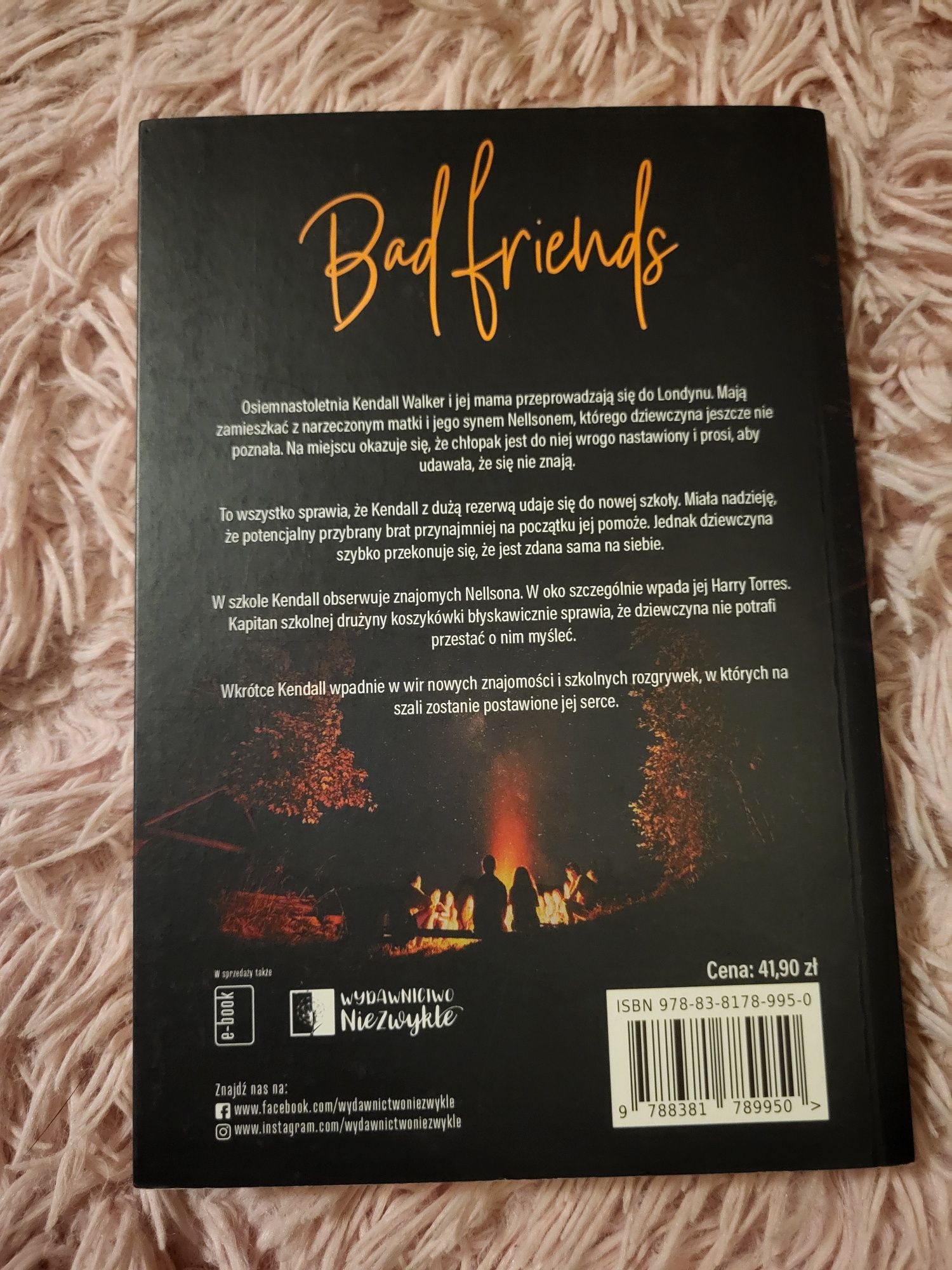 "Bad Friends" Aleksandra Negrońska