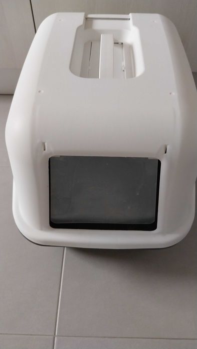 Caixa de areia, tapete e pá