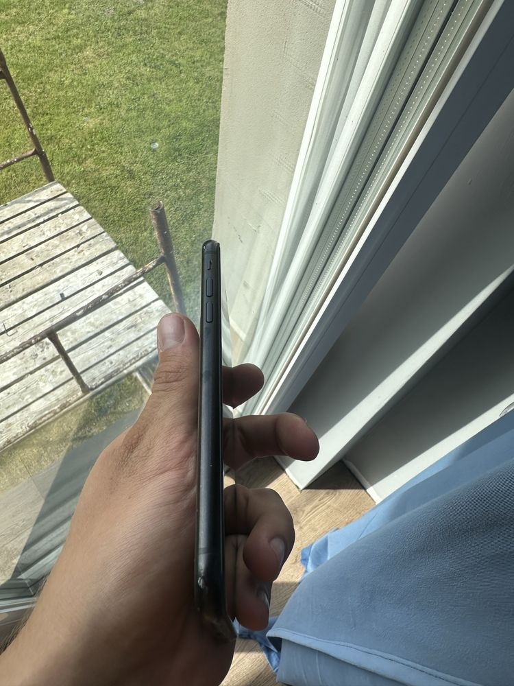 Iphone XR 128GB 83% kondycji