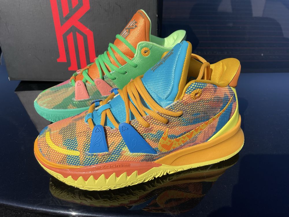 Баскетбол 39-44 Nike Kyrie 7 MOM Air and Earth