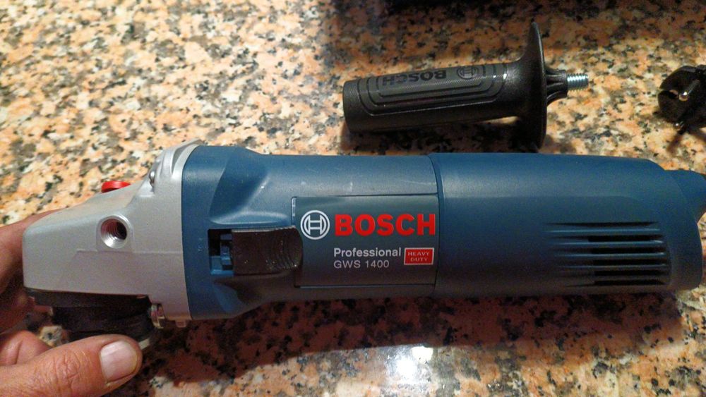 Rebarbadora bosch 1400w prato 125mm