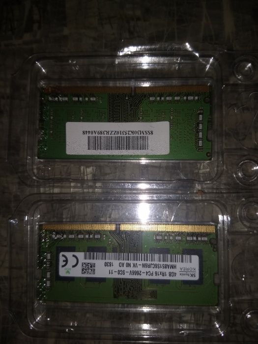 Продам 2 память SK hynix 4 GB SO-DIMM DDR4 2666 MHz (HMA851S6CJR6N-VK