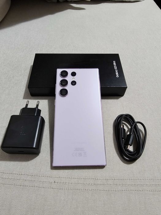 Samsung S23 Ultra 512gb.  Excelente