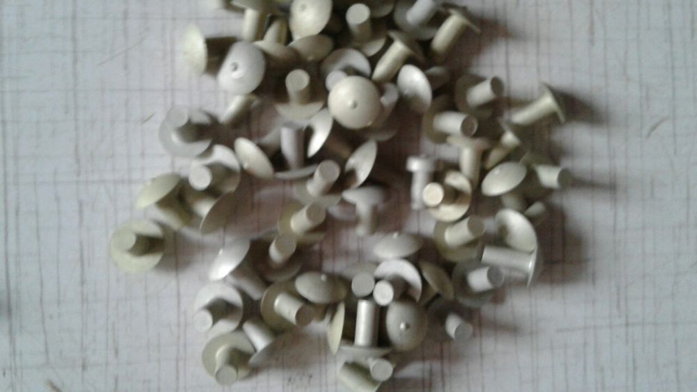 Заклепки дюралевые