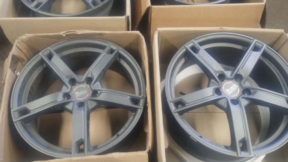 5x108 18 cali felgi aluminiowe MAM, powystawowe demo