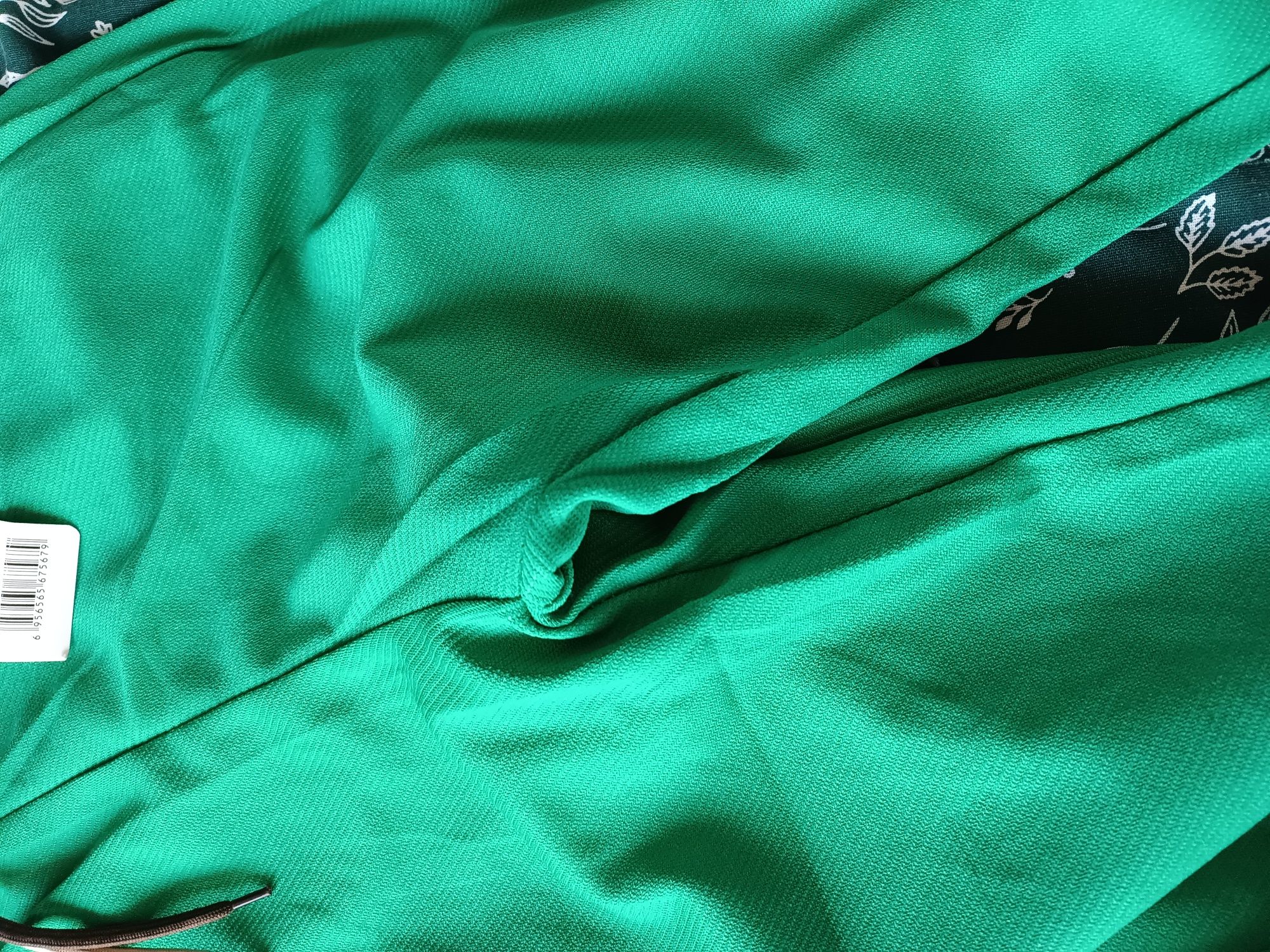 Spodnie zielone.