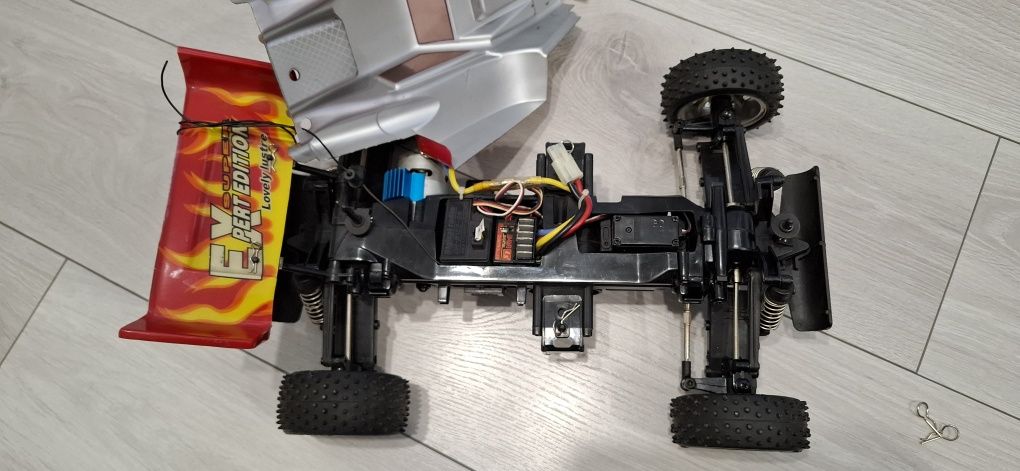Buggy RC 1:10 pojazd zdalnie sterowany klon Tamiya
