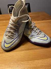 Buty piłkarskie Nike MDS005 halówki 36,5