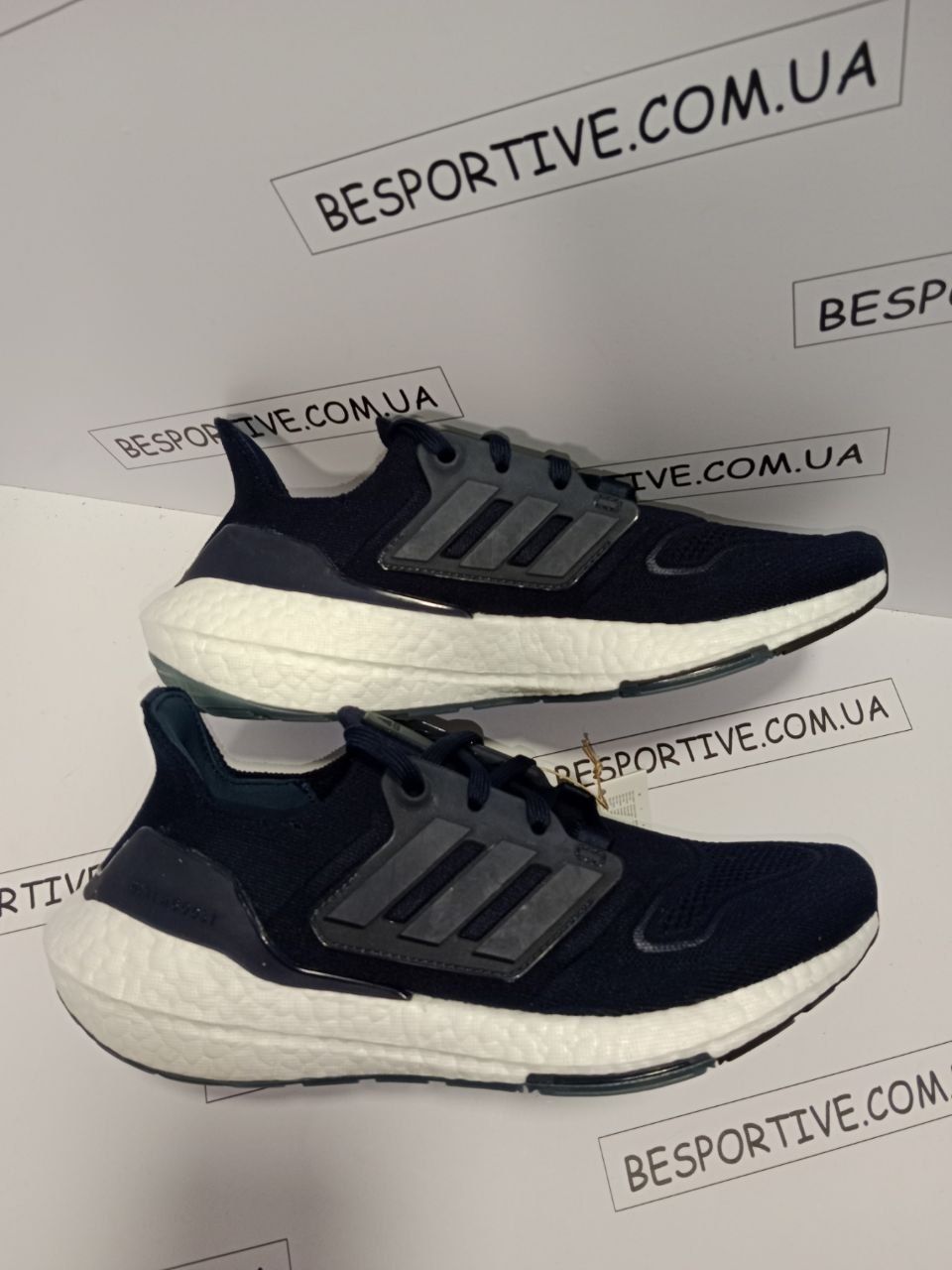 ОРИГІНАЛ кросівки adidas  ULTRABOOST runners