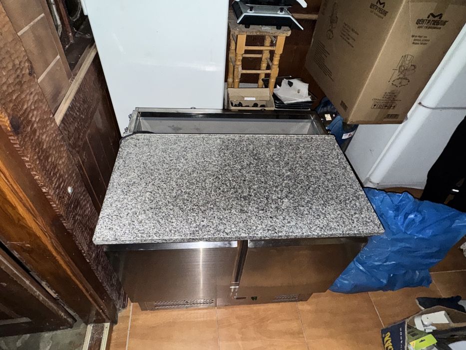 Саладетта холодильник з  склом+5 контейнерів нерж з кришками