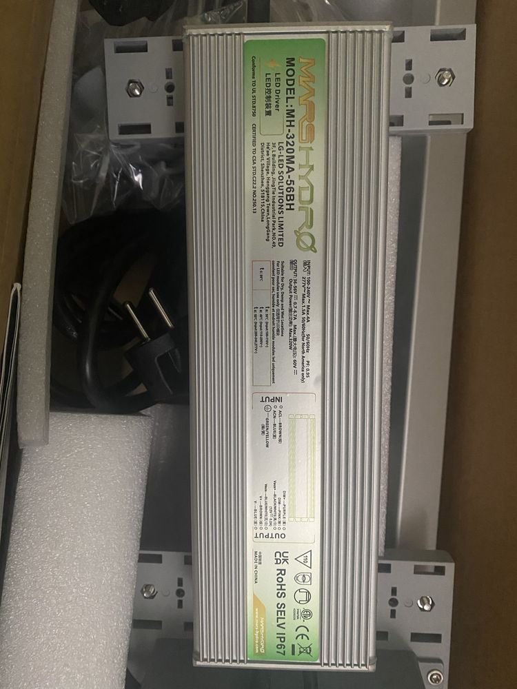 Lampy led do upraw roslin x 2 zestawy takie same . Nowe nie uzywane