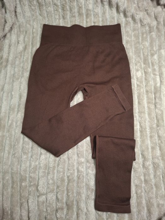 Лосини в рубчик з push-up ефектом