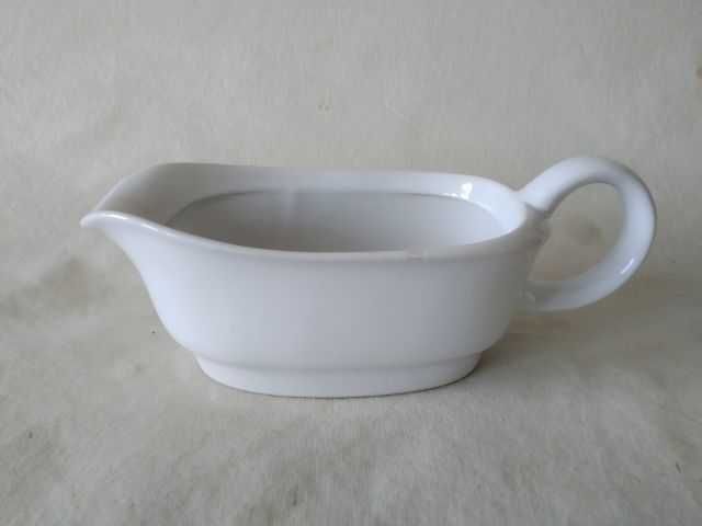Sosjerka biała porcelit Pruszków okres PRL