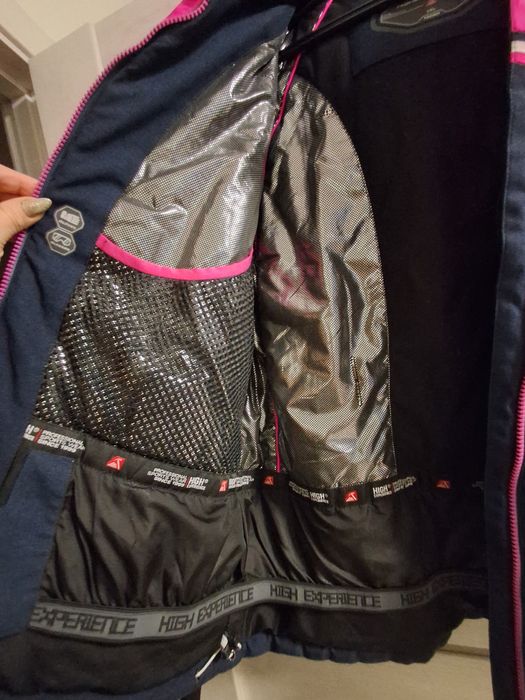 Зимова жіноча термо куртка