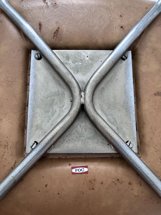 cadeira vintage castanha FOC