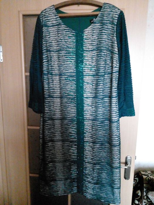 Женское Нарядное платье