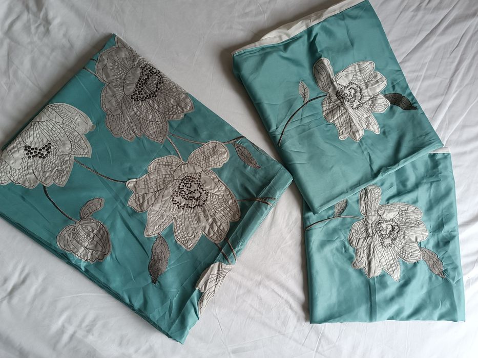 Pościel komplet  kołdra 160x200 2xpoduszka 70x80 nowa