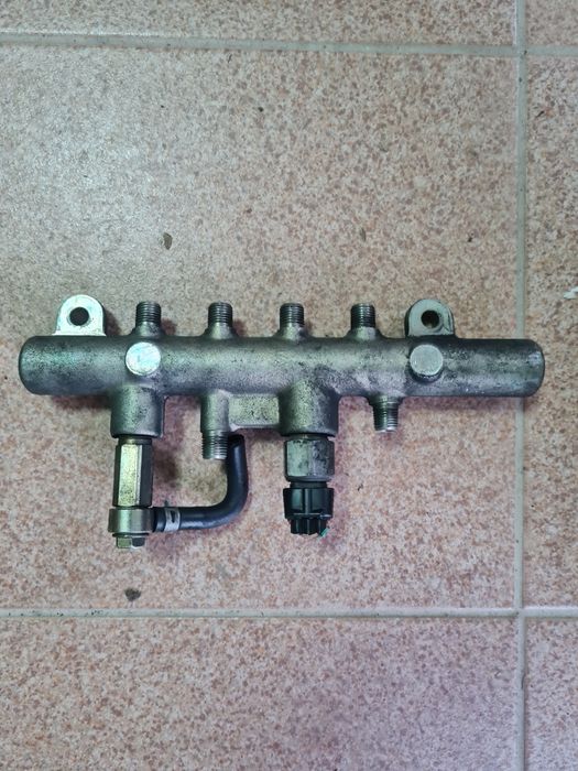 Regua injeção Mazda 6 SW