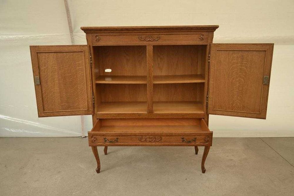 komoda ludwikowska pomocnik bieliźniarka