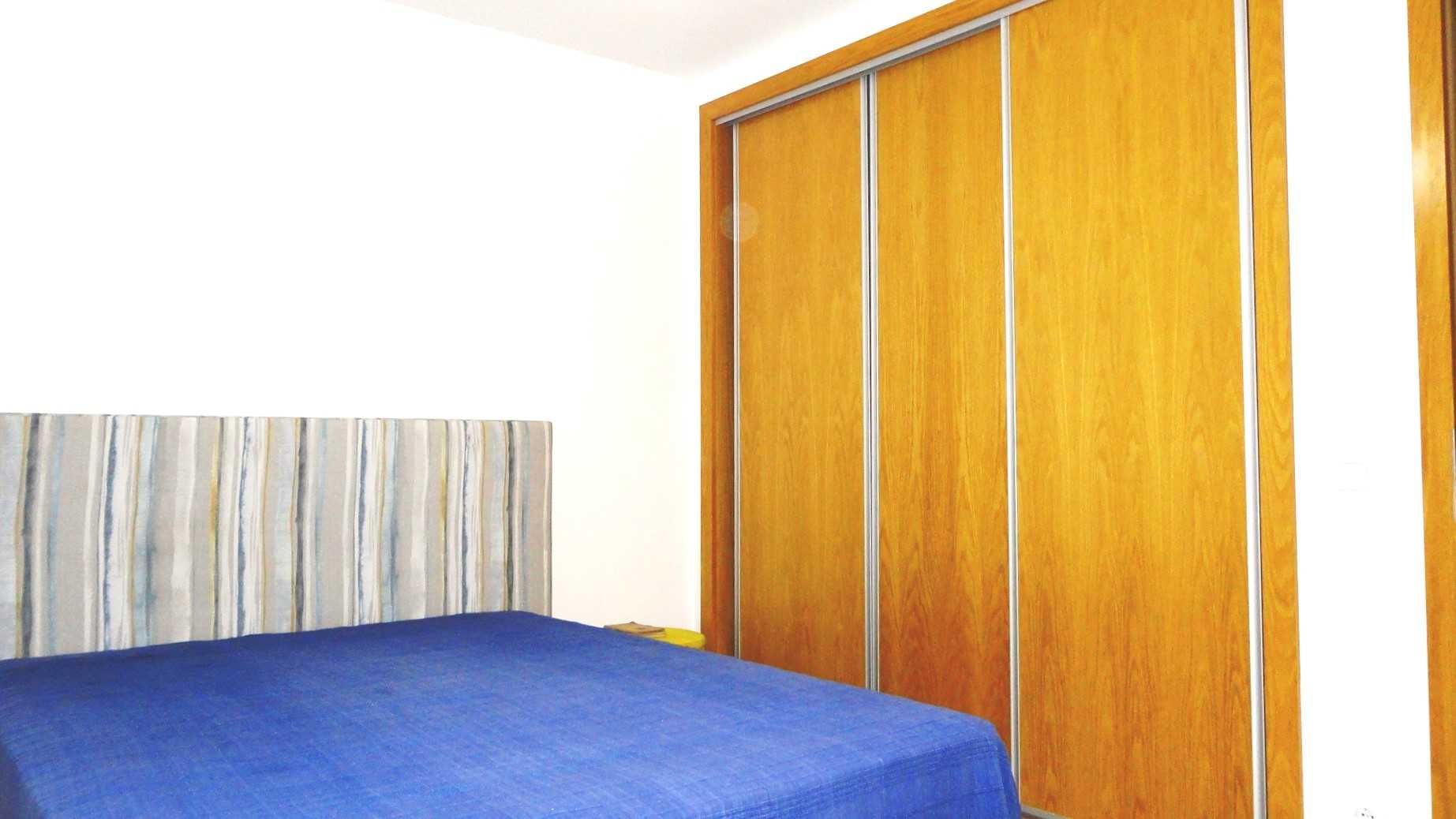 Apartamento T2 para Arrendamento ao Ano - Marginal Fig. Foz