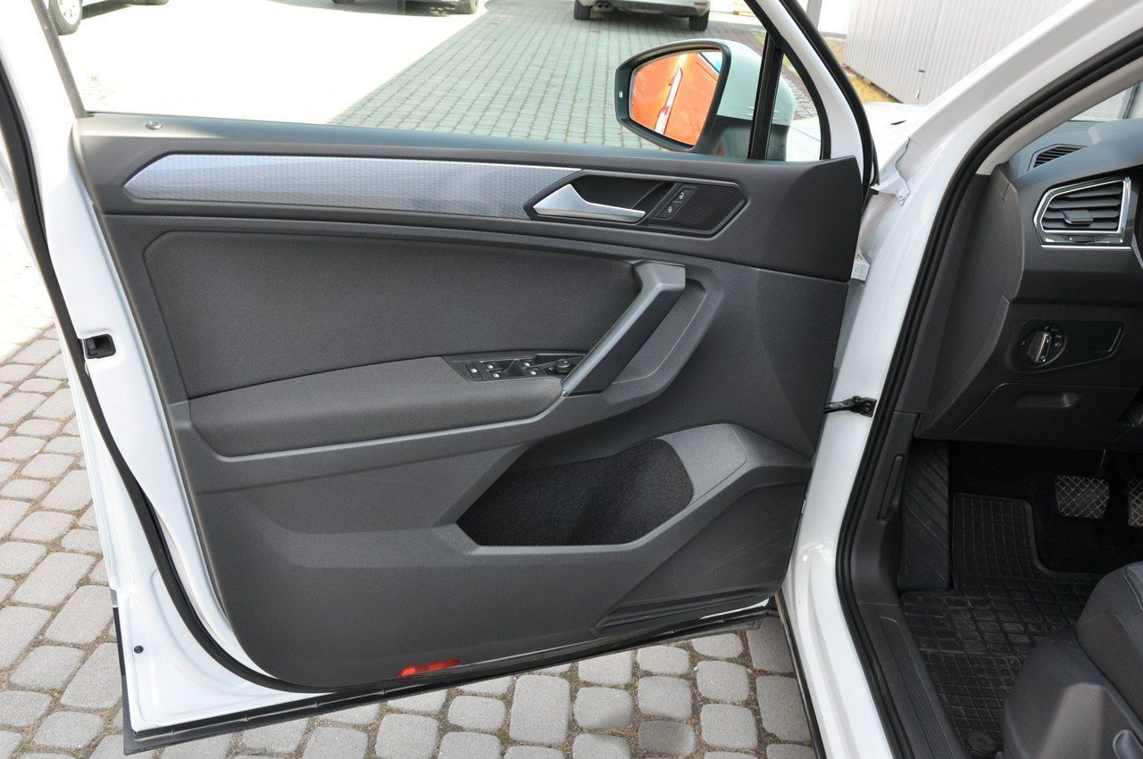 Volkswagen Tiguan 2.0TDI 150KM DSG 4Motion Life Temp.Aktywny Czujniki SalonPL 1wł