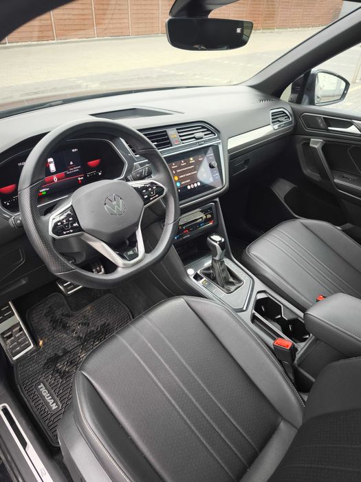 VW TIGUAN 2023 R-Line Black edition 2.0 190KM USA full 15k przebieg!