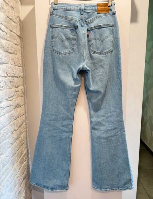 dzwony levis z wysokim stanem w27 l34 70s high flare