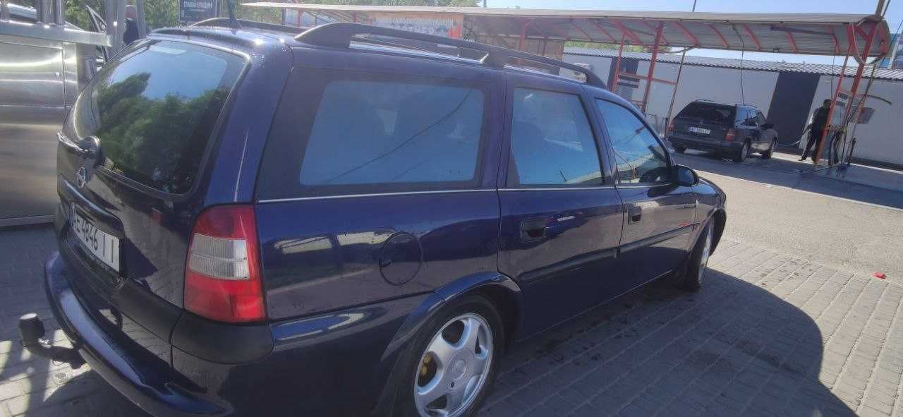 Opel Vectra B Universal