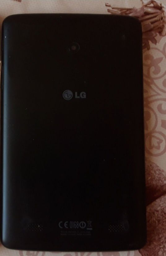 Планшет LG 7 дюймів