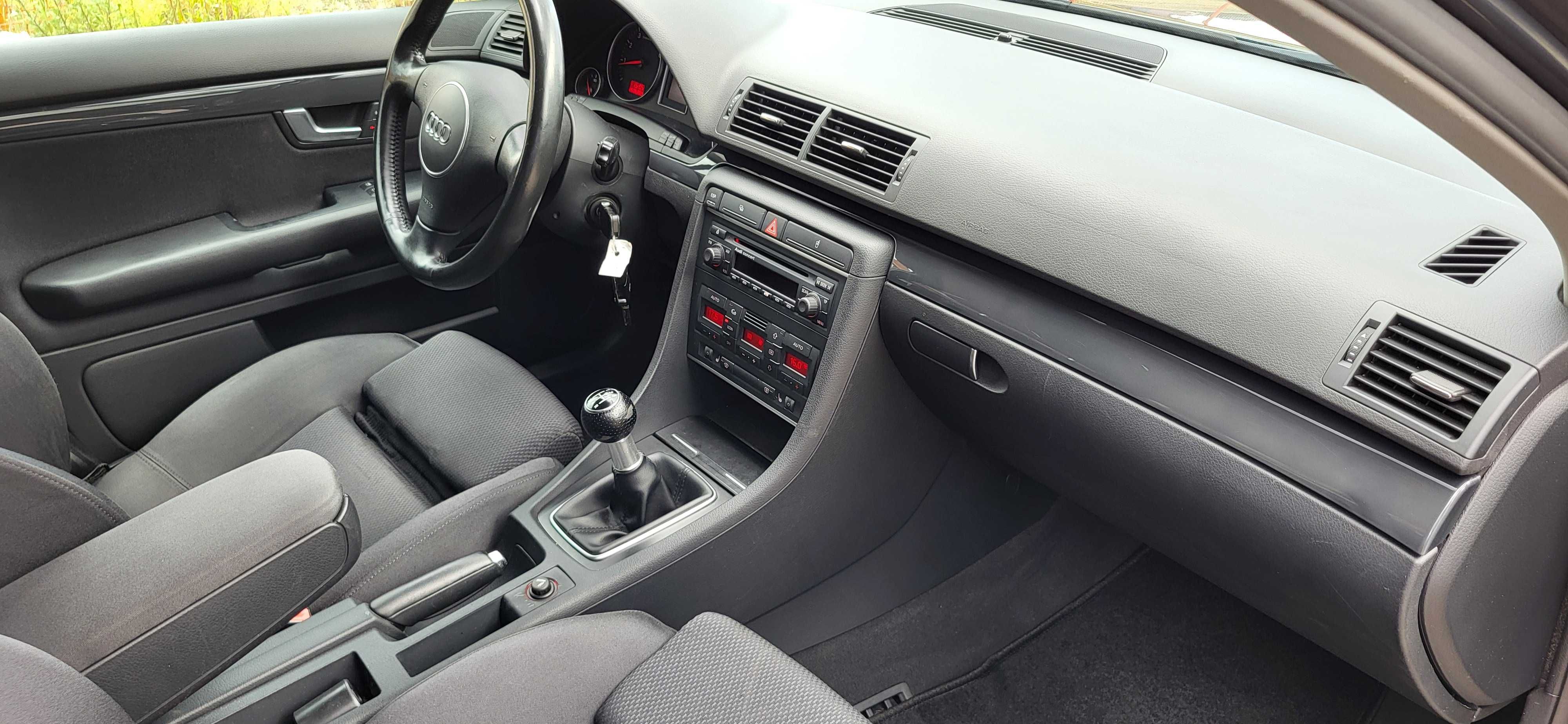 Audi A4 1.8Turbo S-Line