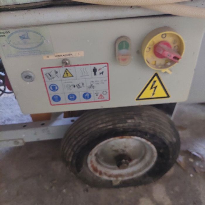 Projetor construção civil