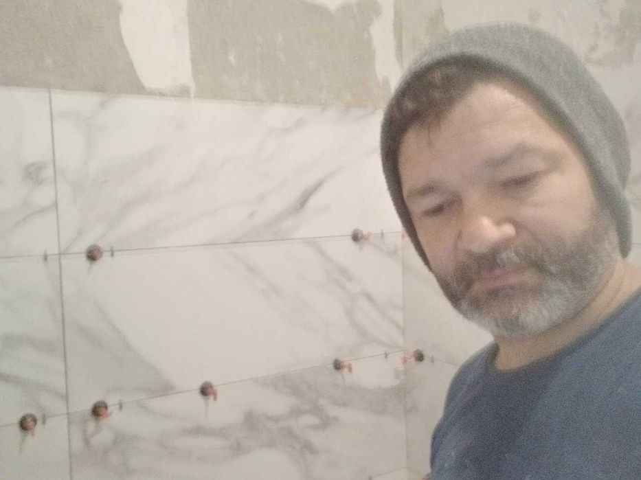 Ladrilhador Experiente – Pisos, Azulejos e Flutuante