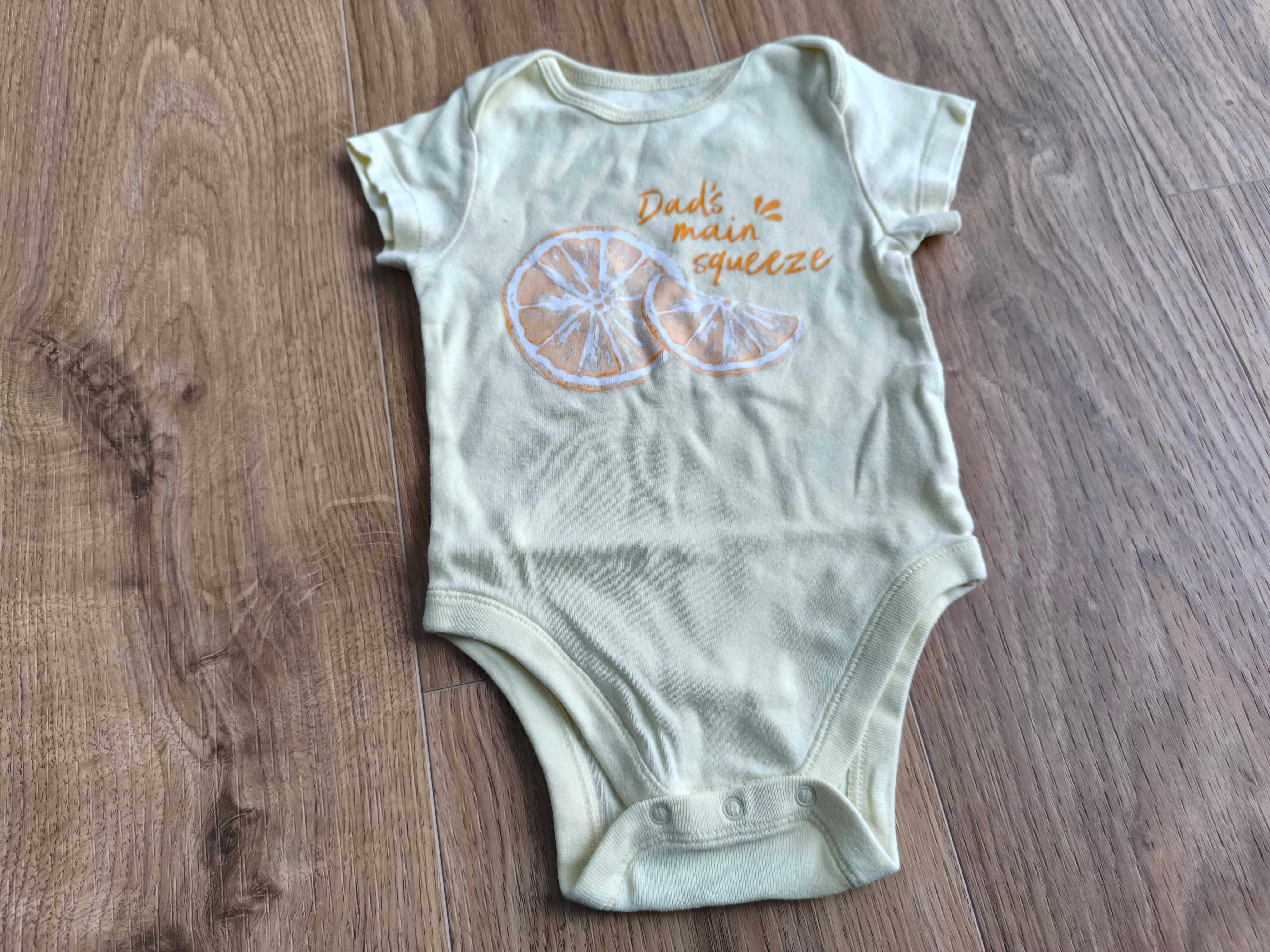 Body dla dziewczynki r. 74 8 sztuk