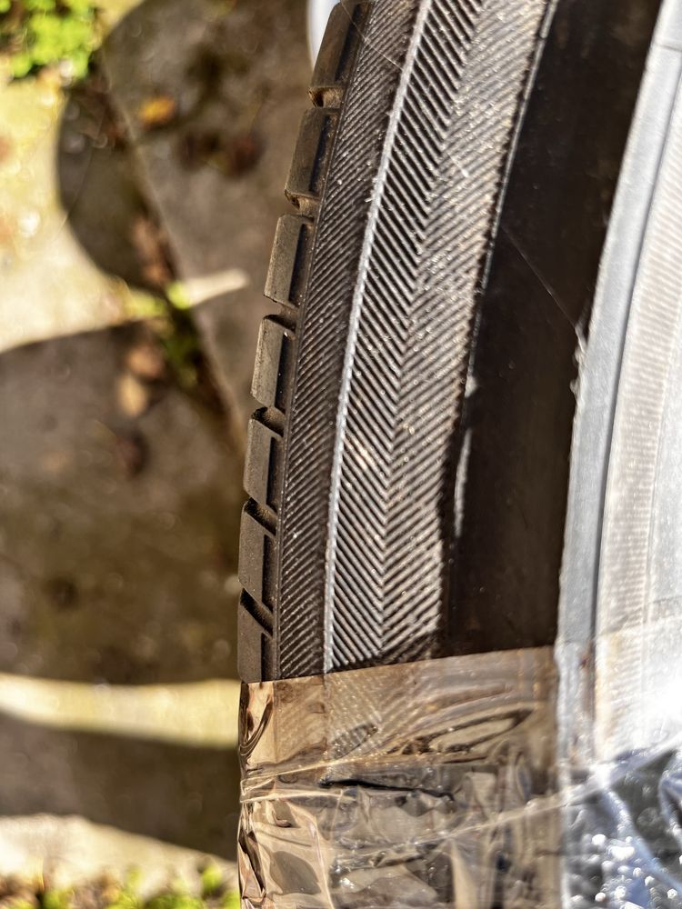 Opony letnie Yokohama 215/45 R17 87W
