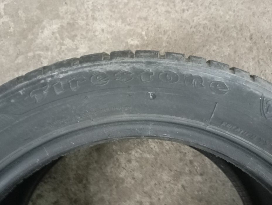 Продам шини Firestone 215/55R17 98V 17р виробництва
