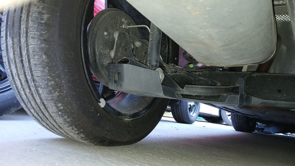 Eixo traseiro tambor RENAULT Clio V (BF_)