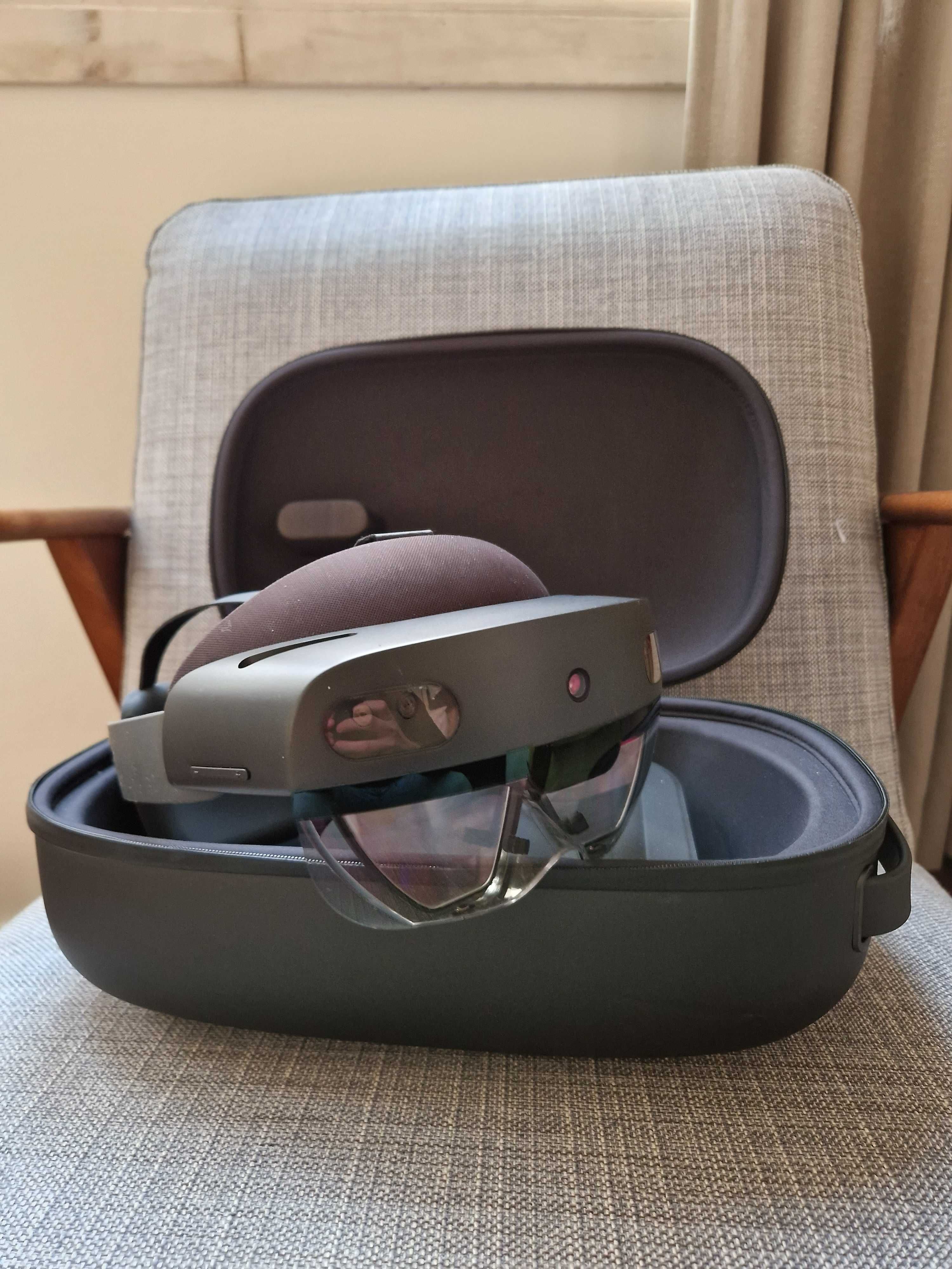 Microsoft HoloLens 2 | Snapdragon 850 2.80Ghz, 4GB RAM