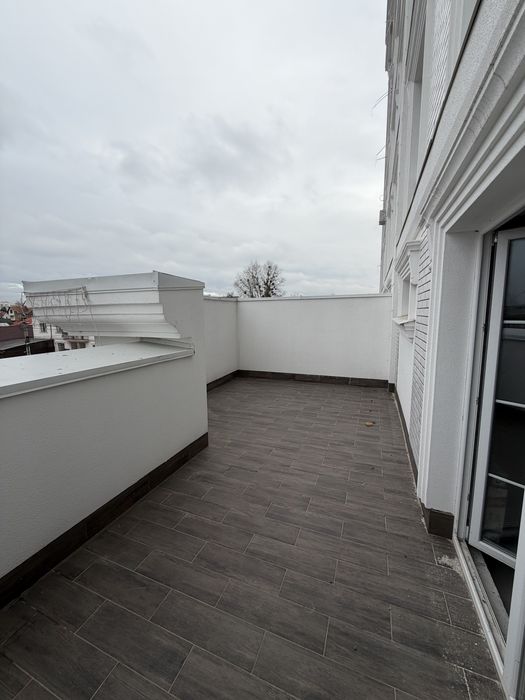 Продаж 2к квартири з терасою