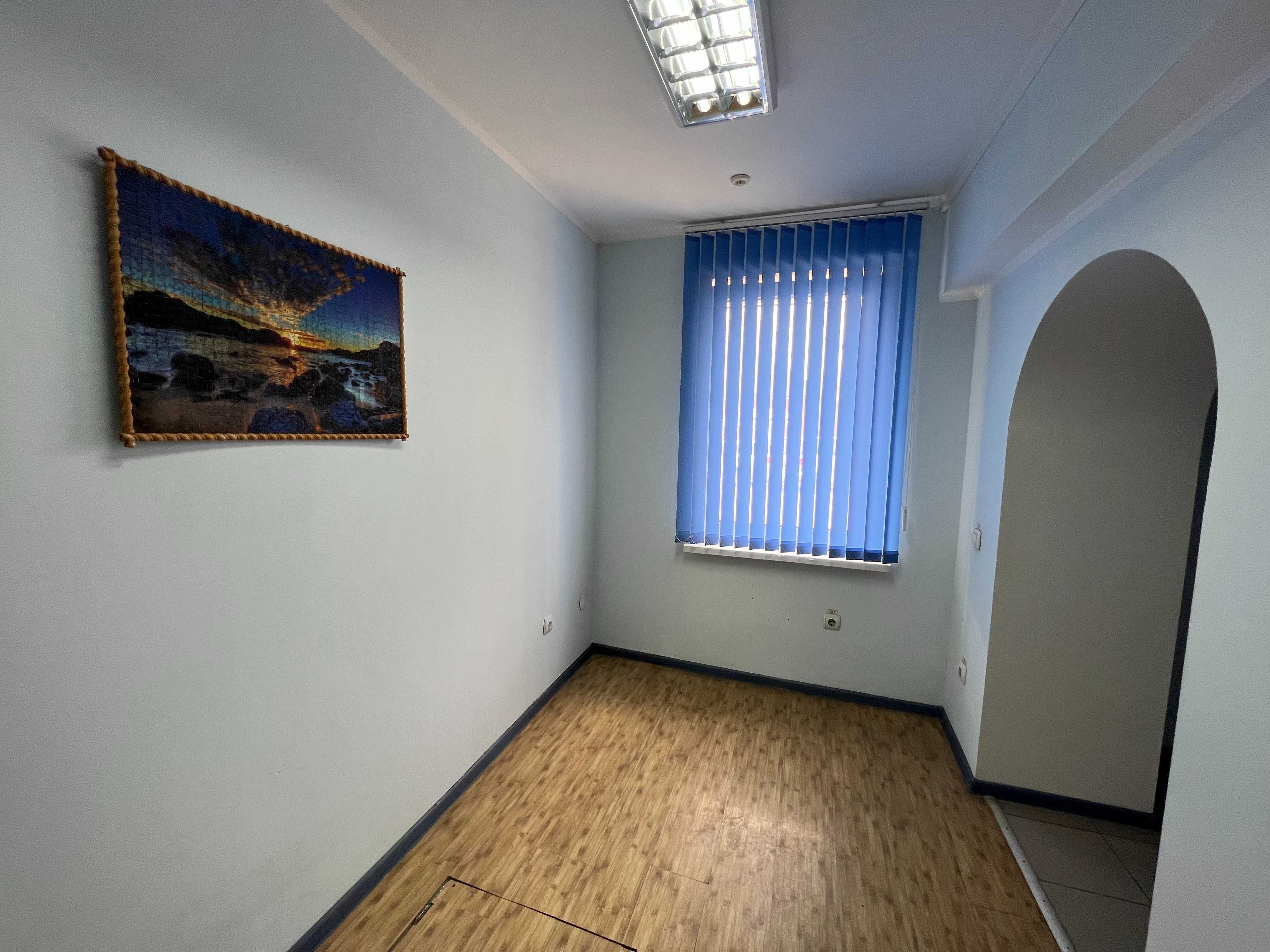 Продаж комерційного приміщення в центрі міста Житомир