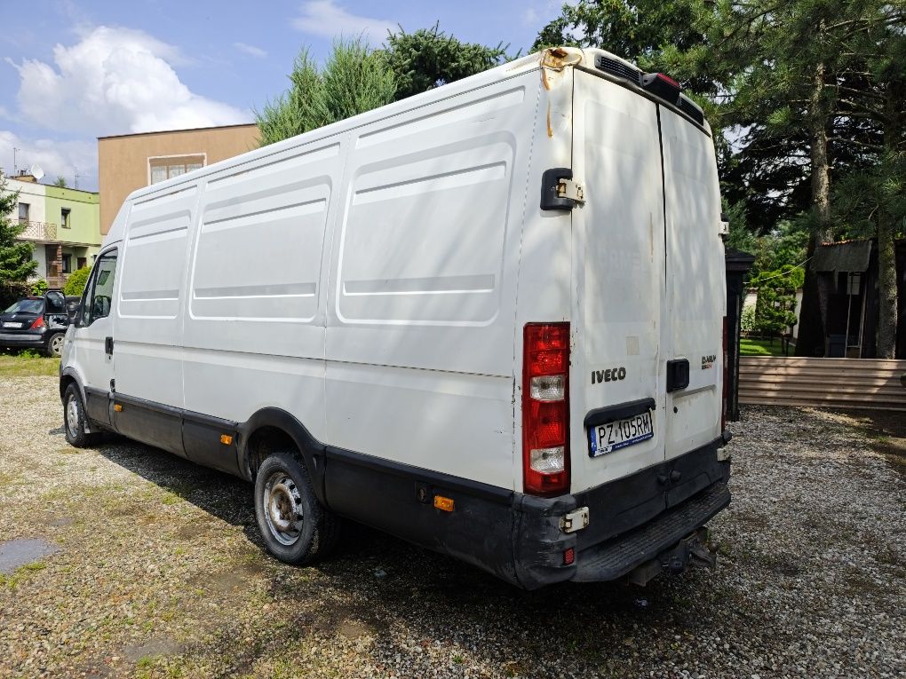 Iveco DAILY 2.3HTP - 7 osób maxi 35S14V - HAK