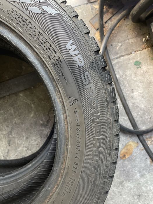 Шины 185/60 R14 Nokian б/у пара зима 6/6,5мм U7