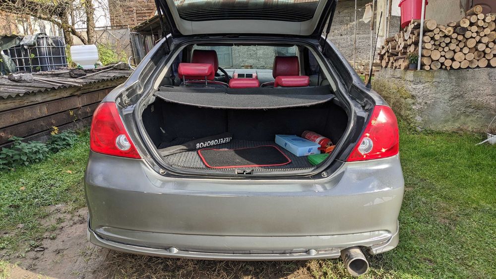 Продам авто Scion (toyota) tc 2005 (2.4 atm).